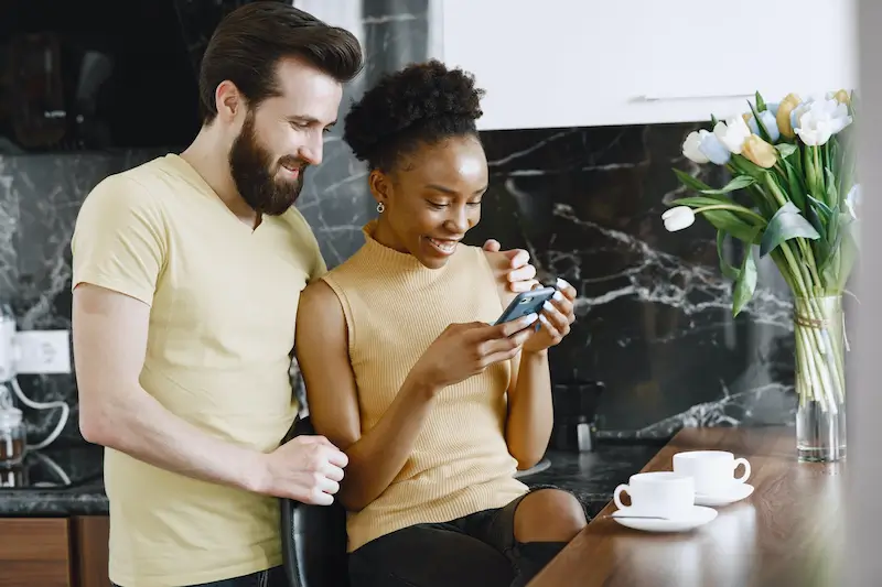 The Benefits of Text Message Wedding Invitations