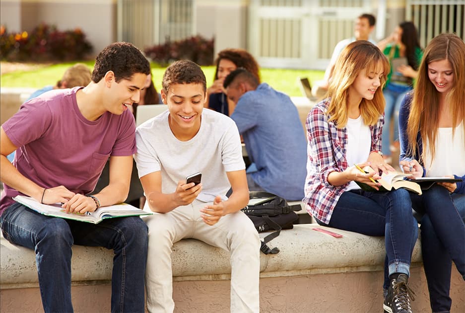 How Colleges Can Best Support Prospective Students and Their Families