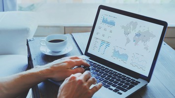 15 Sales Dashboard Examples [+ Tips and Templates] | Yesware