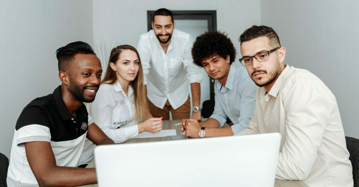 5 Emerging Business Trends Small Businesses Need to Pay Attention To