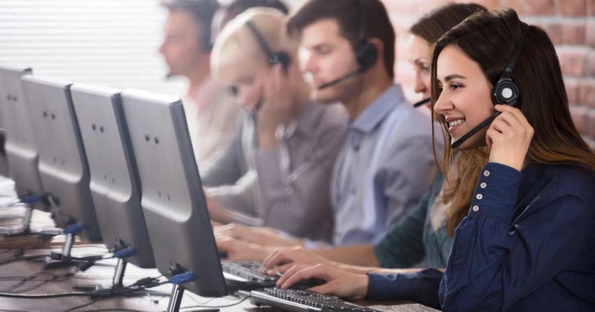 25 Ways to Identify the Best Call Center Services