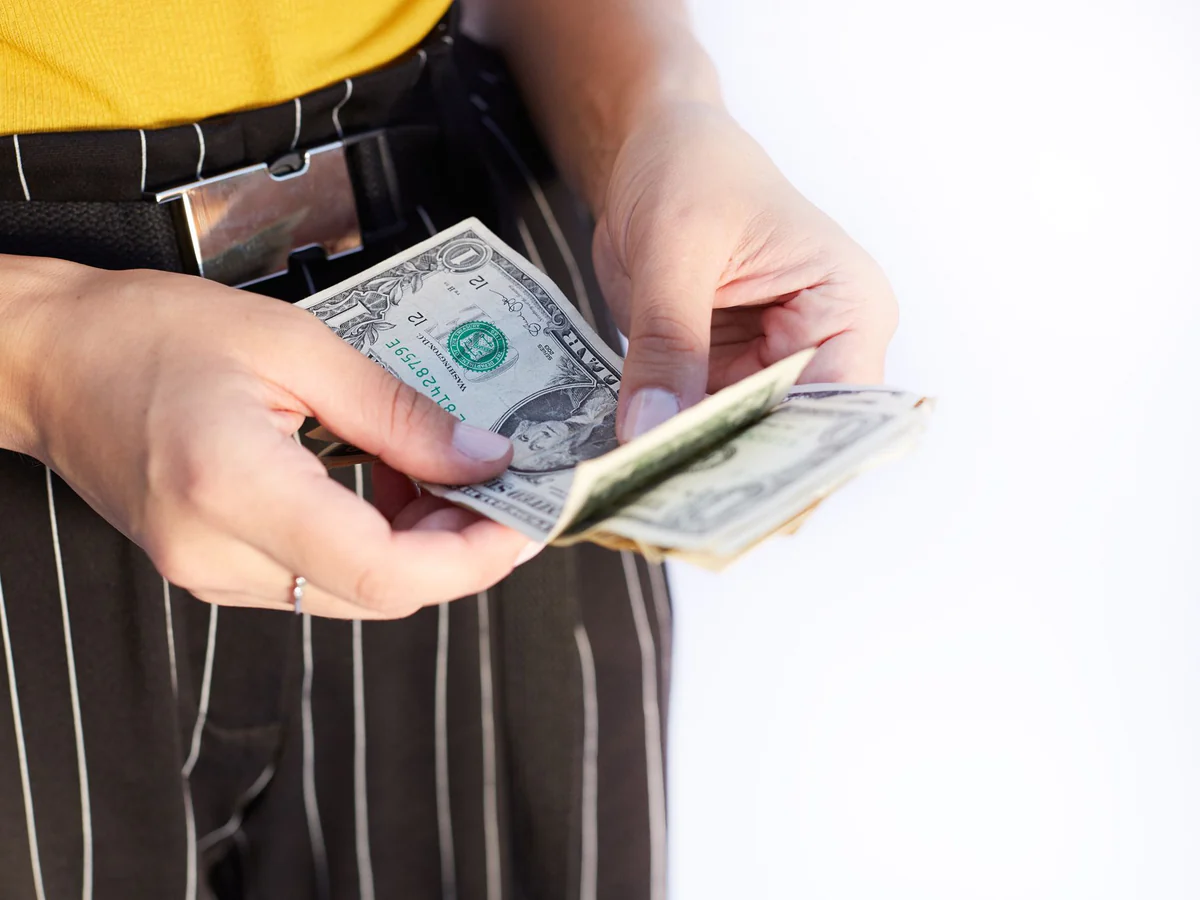 The 8 Types Of Financial Experts And How They Can Help You