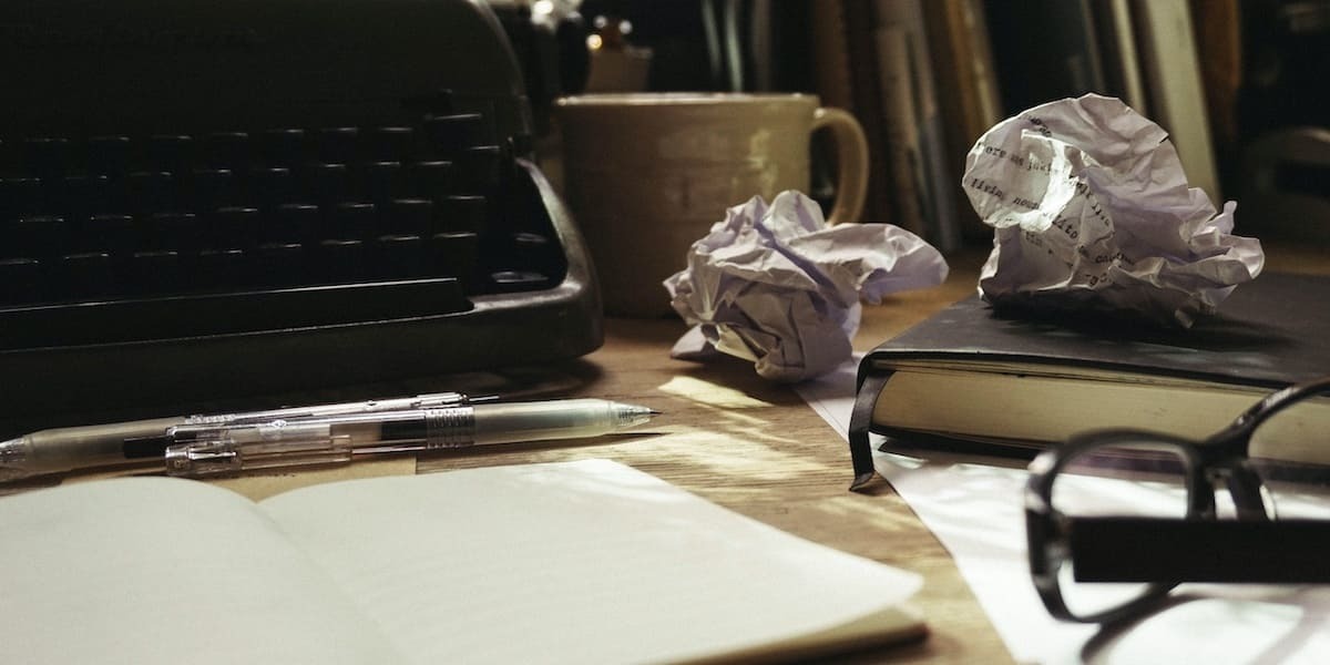 The Foolproof Guide to Hiring Direct Response Copywriters Who'll Make the Cash Registers Ring for Your DTC Brand (+ Our Curated List of Copywriters)