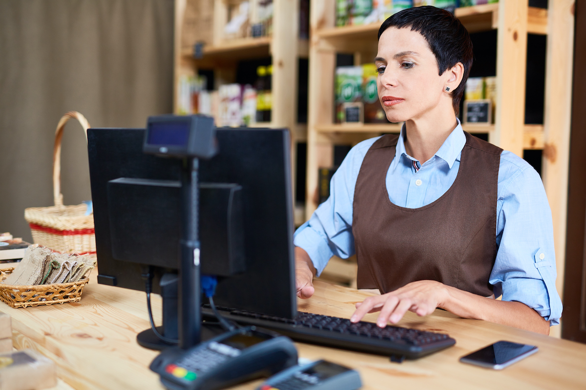 How To Become an Amazon Vendor