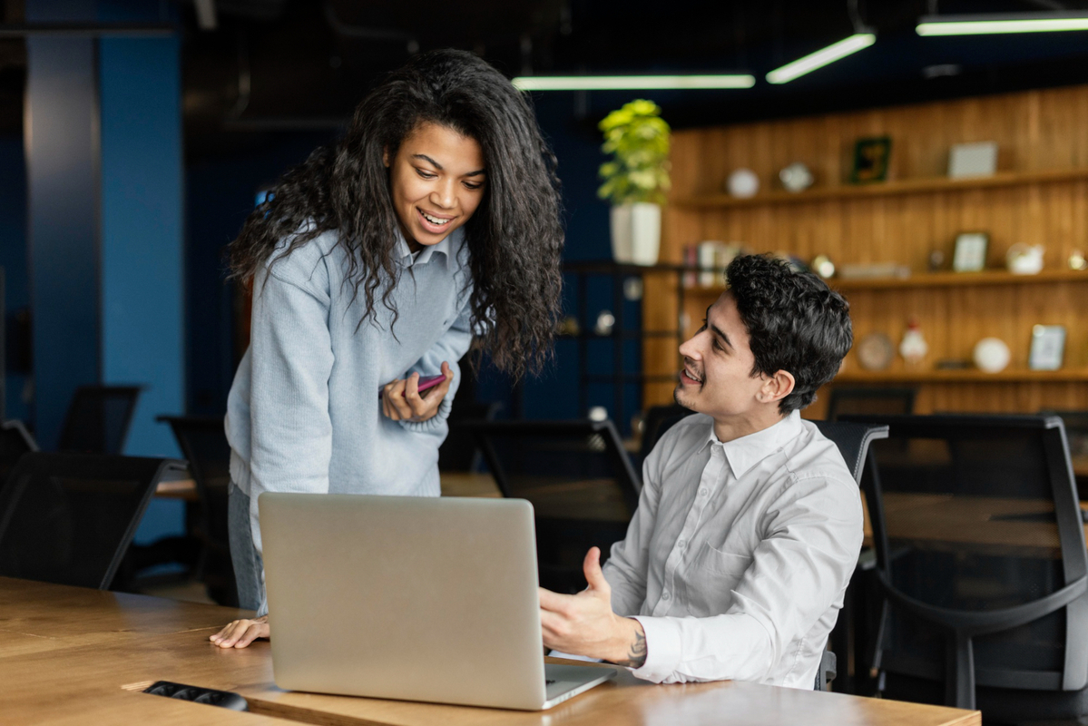 The Ultimate Data Quality Guidebook for B2B RevOps Leaders