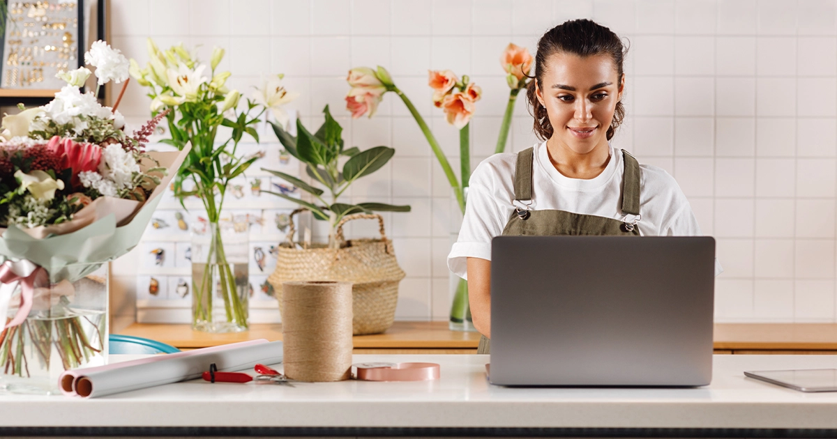 39 Top Benefits of Email Marketing for Small Business (with Examples)