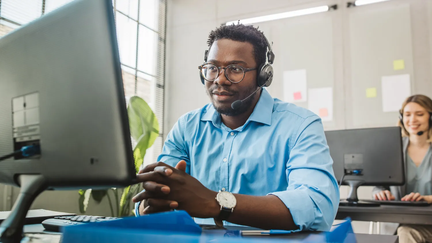 Contact Center Automation: Your Guide to Efficiency and Customer Happiness