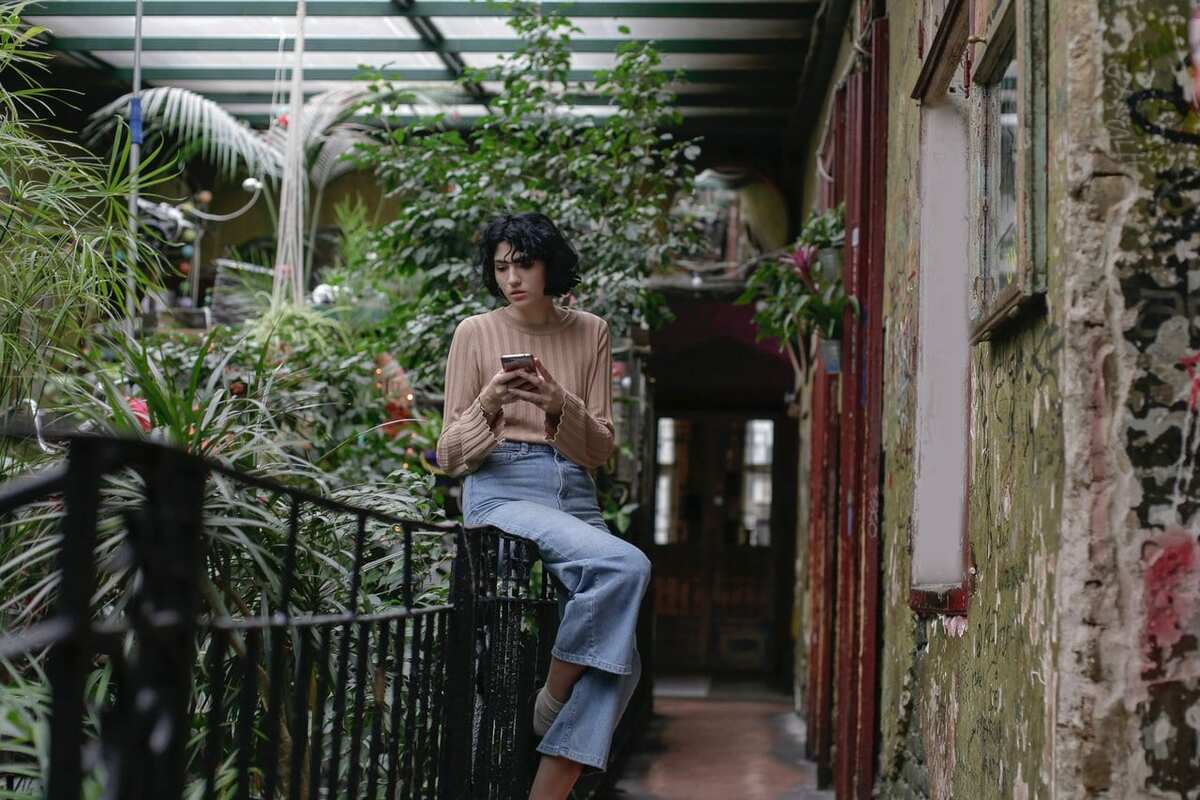 How to implement an easy SMS ticketing software