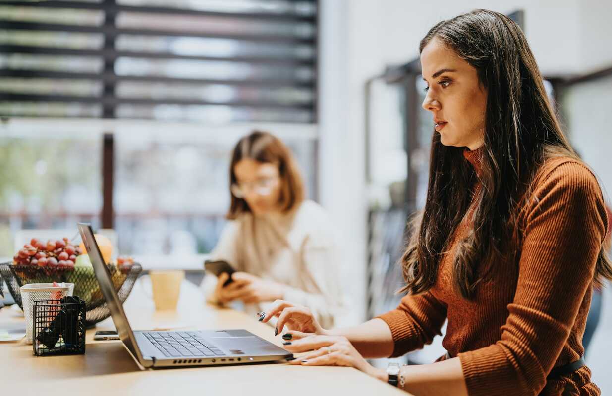 Elements of Persuasive Sales Emails + Free Templates