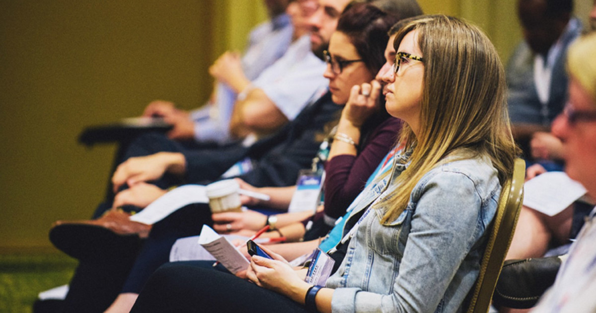 8 Easy Ways to Stay on Top of Industry Trends