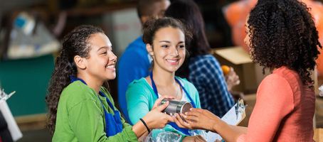 10 Ways to Give Back (and Give Thanks) With Your Event