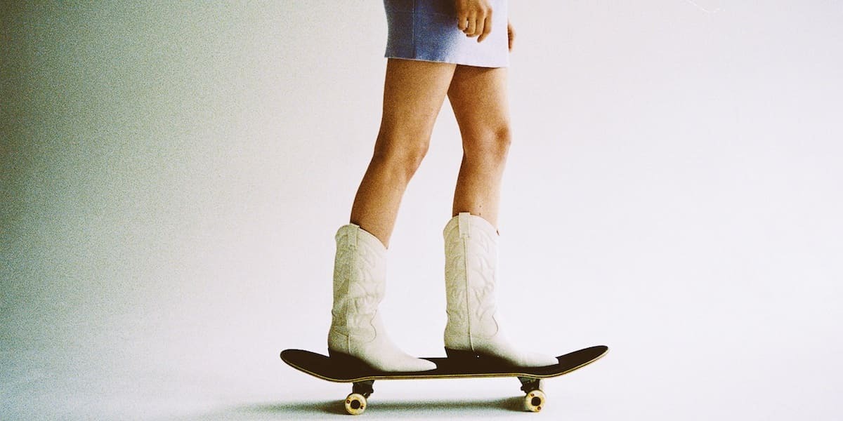 How to Add Sliders to Your Shopify Store and Make the Most Of Them (+ Insights from Business Owners)