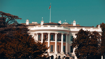 How to successfully Navigate the Complex and Ever-Changing PEPs and Sanctions Landscape