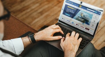 HP Tronic Wins With Weblayers and Bloomreach Engagement