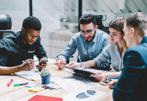 Engage your proposal team with the right collaboration tools