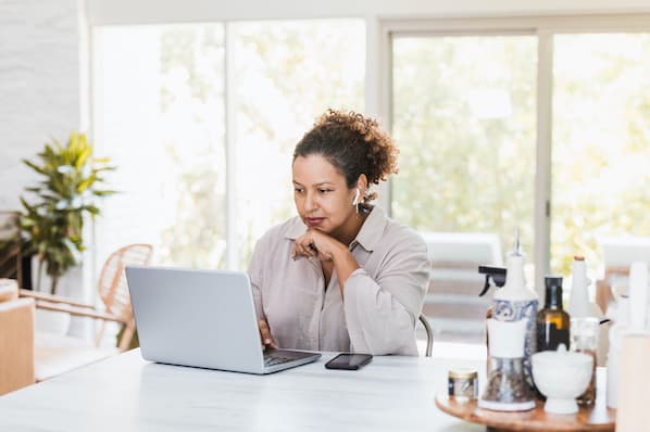 7 Features You Need in a Bulk Email Service [+ Top 5 Best Providers]