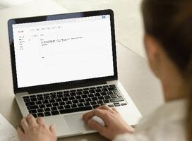 10 Subject Line Tips to Increase Your Open Rates in Sales- SalesLoft