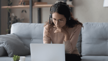 8 Tips to Build Customer Trust: The Foundation of Success in Business