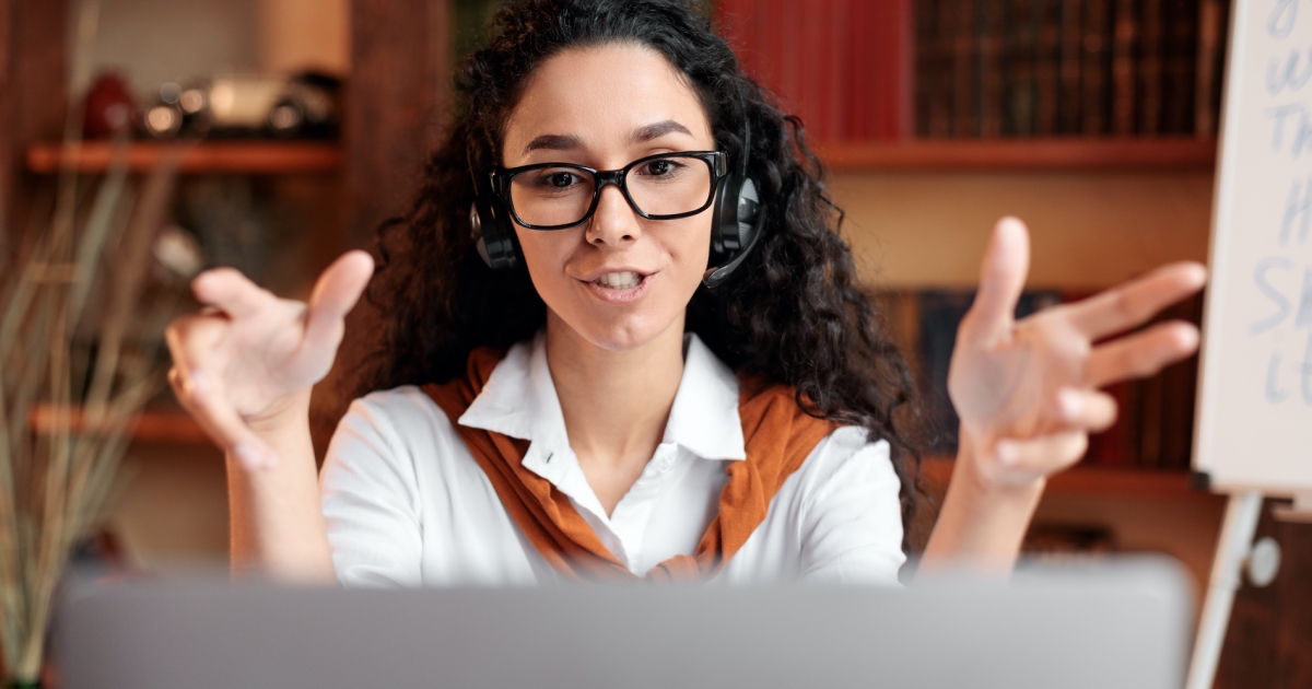 How to conduct user interviews for better UX