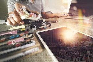 5 Omnichannel Marketing Challenges (and How Successful Brands Have Overcome Them)