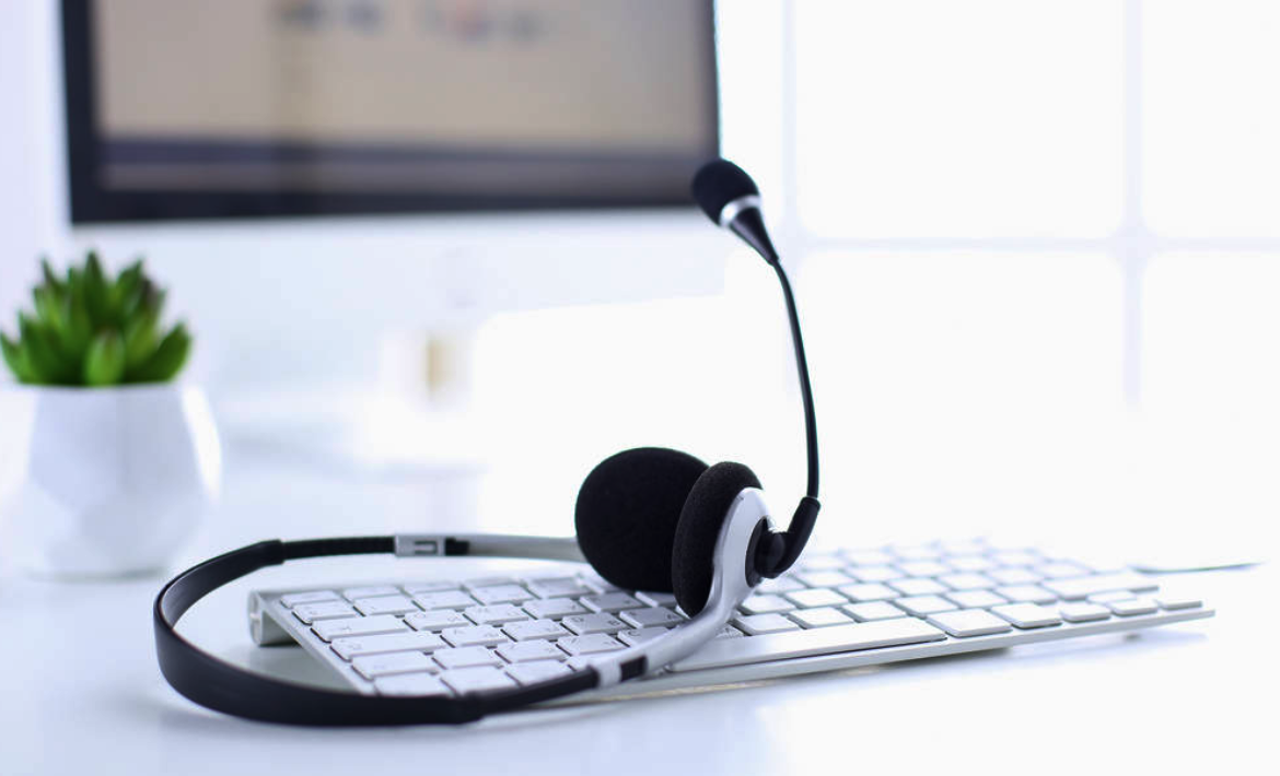 Customer Success Management vs. Account Management: Are they interchangeable, and what's the difference?