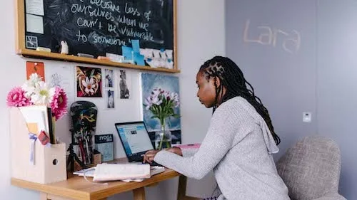 5 Tips to Master Email Pitches and Grow Your Business Relationships