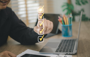 Social Media Marketing Checklist: Your 10-Step Success Blueprint for 2023