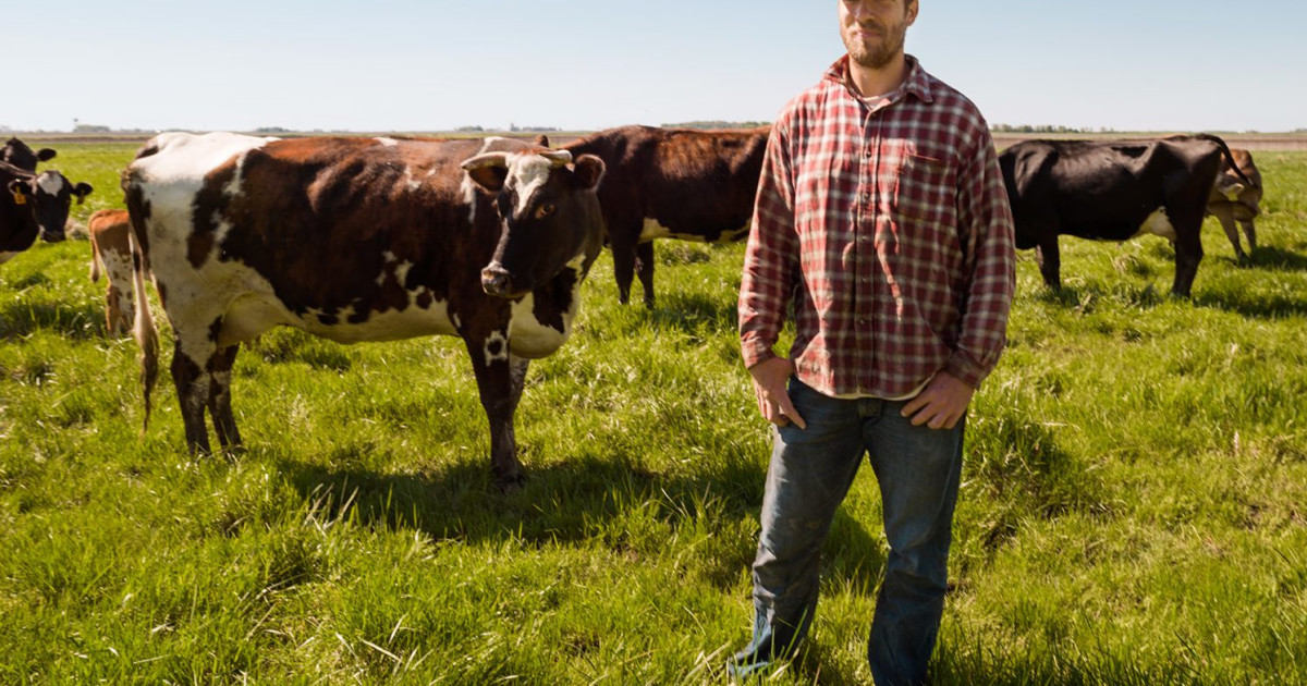 Locavore-Friendly Restaurants: The Evolution of the Farm-to-Table Movement 