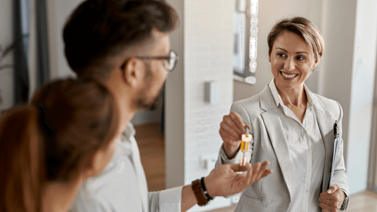 Lead gen in real estate: 6 ways to find new clients