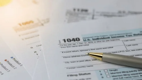How Financial Marketers Can Prepare Customers for Tax Season