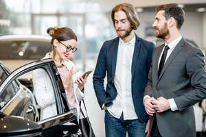 How to Use Business Text Messaging in an Auto Dealership