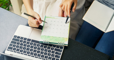 16 Brilliant Blog Ideas for Your 2022 Content Calendar