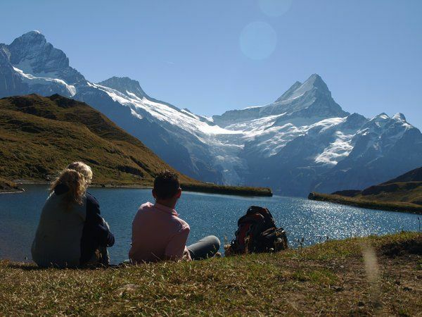 10 Weird Ways to Be Happy Today, Backed by Science