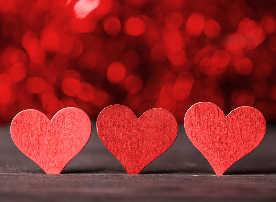6 Ways to Show Your Customers You Love Them on Valentine's Day
